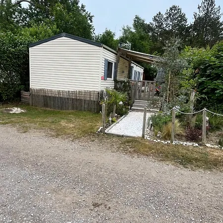 La Pinede Ensoleillee Au La Dune Blanche אתר קמפינג *